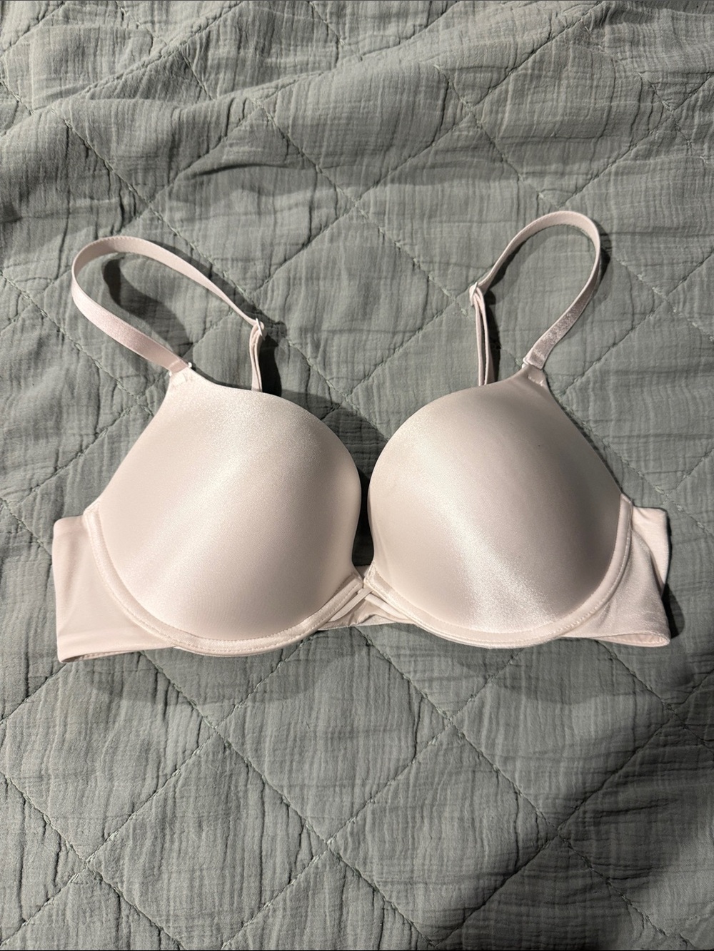 White plunge push-up